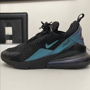 Nike Air Max 270 Throwback Future Black Laser Sneakers Boys-Girls Size 6.5Y